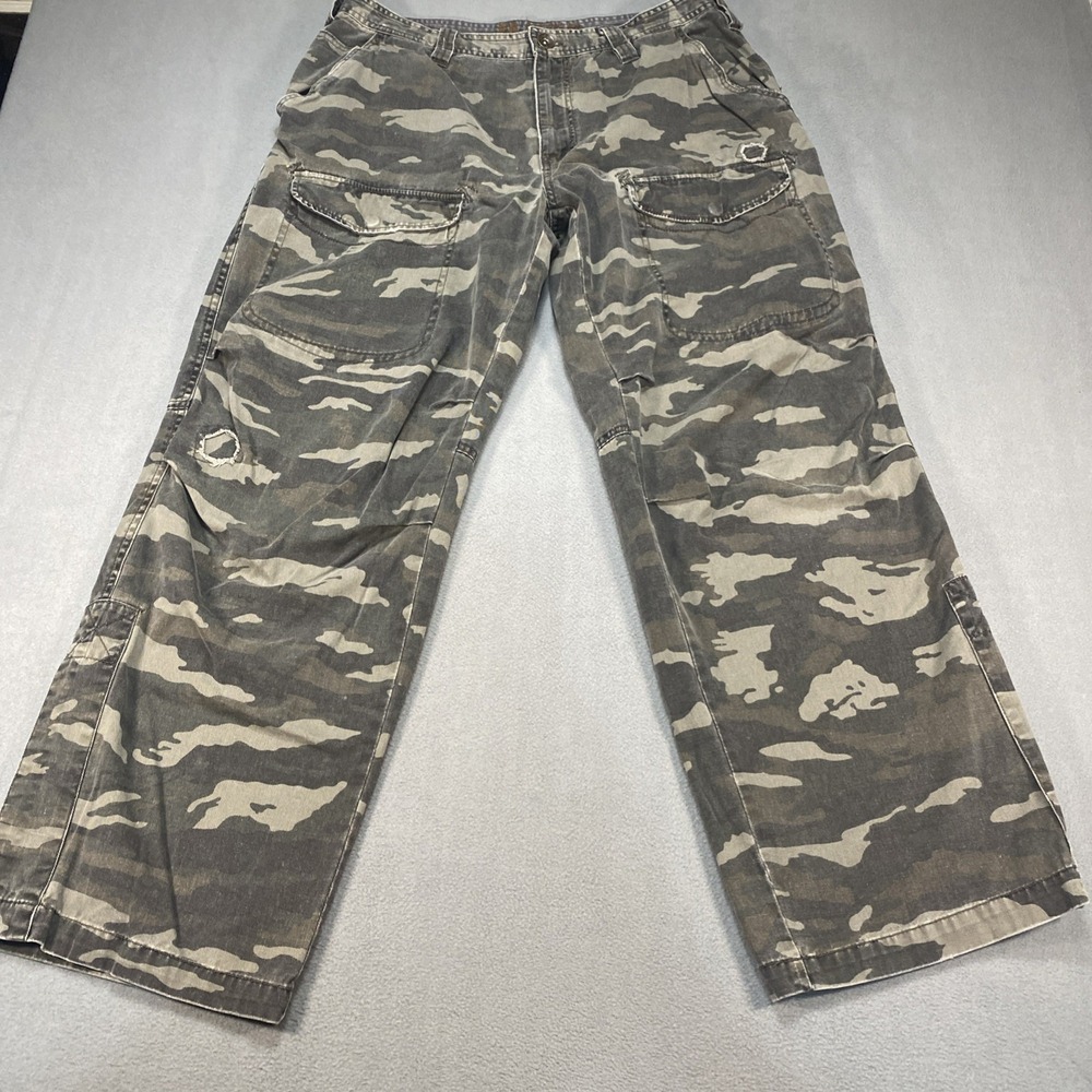 Vintage Y2K Plugg Baggy Camo Cargo Pants Mens 36x32